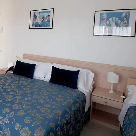 Nautilus Szálloda 3*
