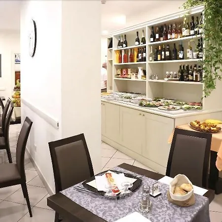 Nautilus Готель 3*