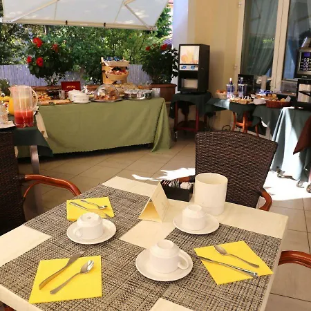 Hotel Villa Costanza Boutique Hotel 4*